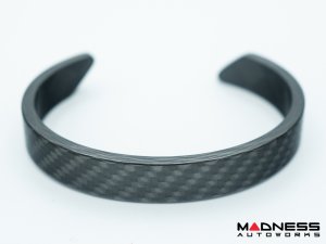 Carbon Fiber Bracelet - Green QV Clover Design 